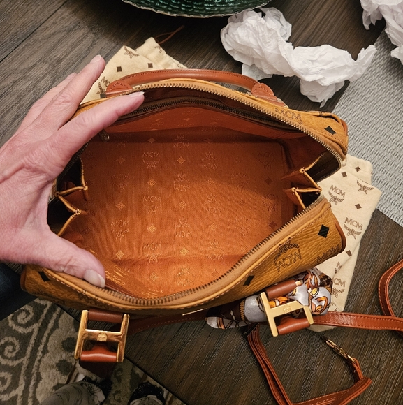 MCM Brown and Black Satchel - Picture 4 of 15